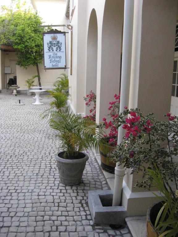 Royal Hotel Κνύσνα Εξωτερικό φωτογραφία